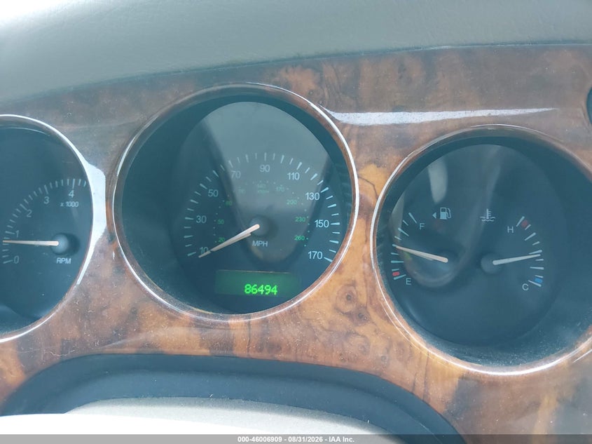 1998 JAGUAR XK8 auction photo 7