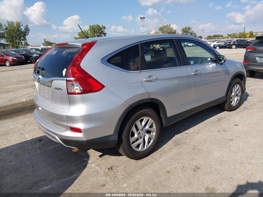 2015 HONDA CR-V auction photo 4
