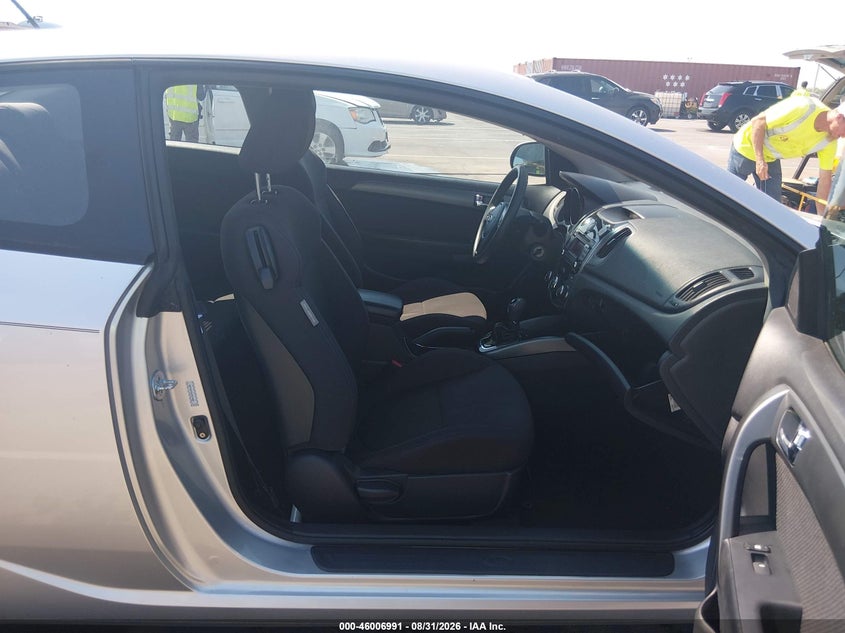 KIA FORTE KOUP 2013 VIN KNAFU6A29D5656995