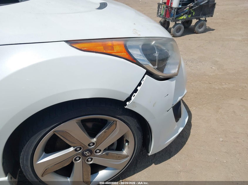 2014 HYUNDAI VELOSTER auction photo 6