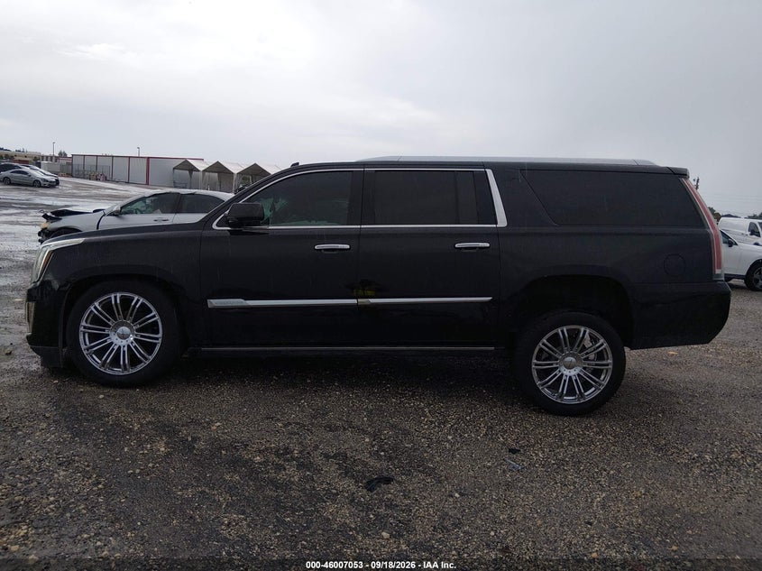 CADILLAC ESCALADE ESV - zdjęcie 15