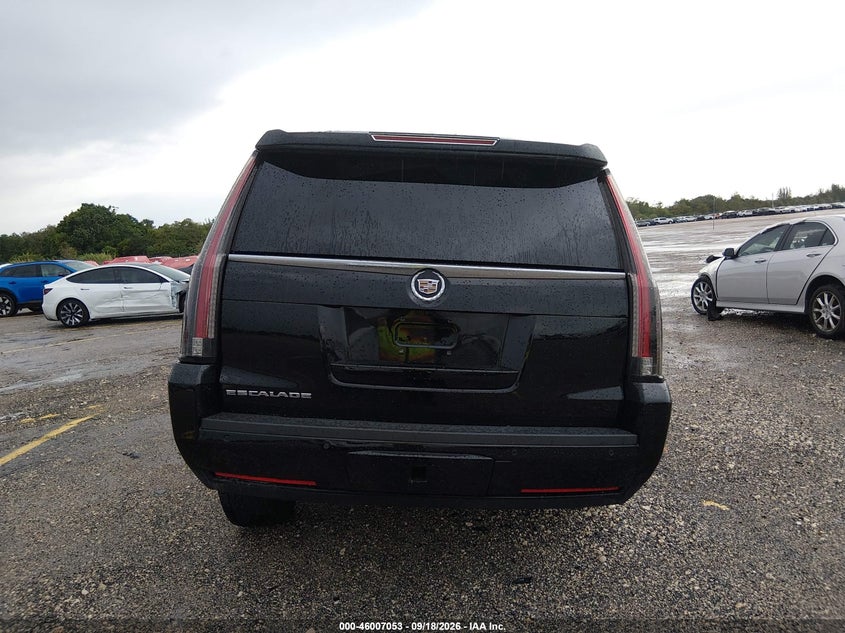 CADILLAC ESCALADE ESV - zdjęcie 17