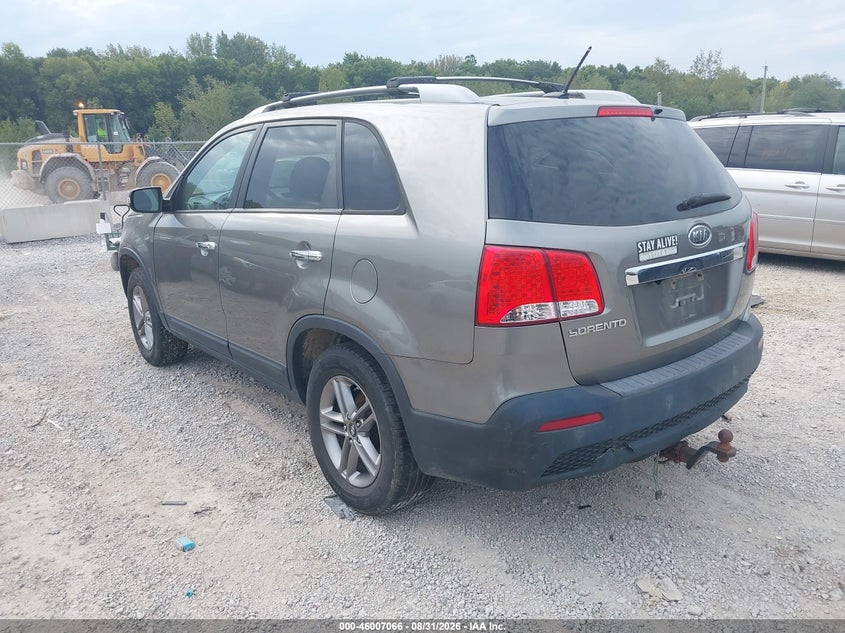 2011 KIA SORENTO auction photo 3
