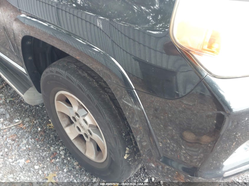 2011 TOYOTA 4RUNNER auction photo 6