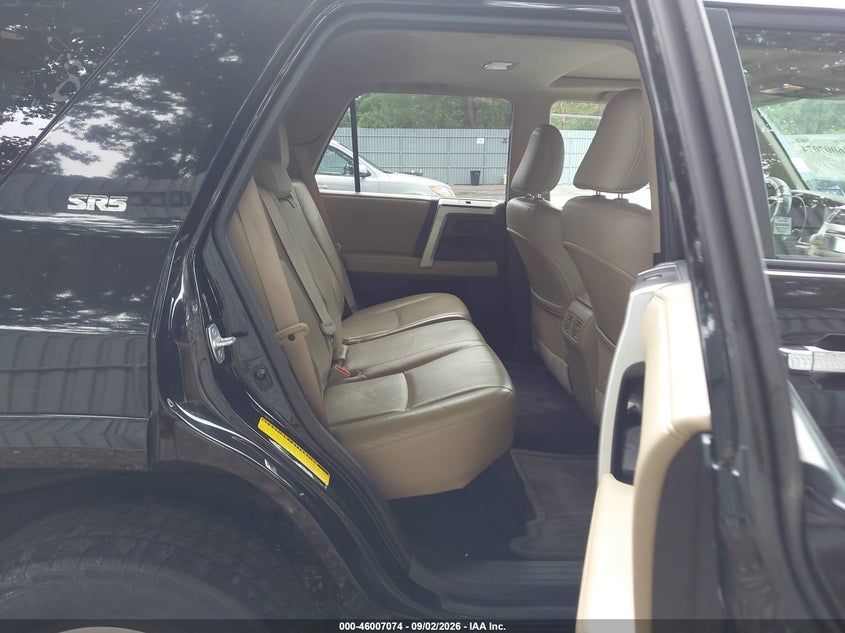 2011 TOYOTA 4RUNNER auction photo 8