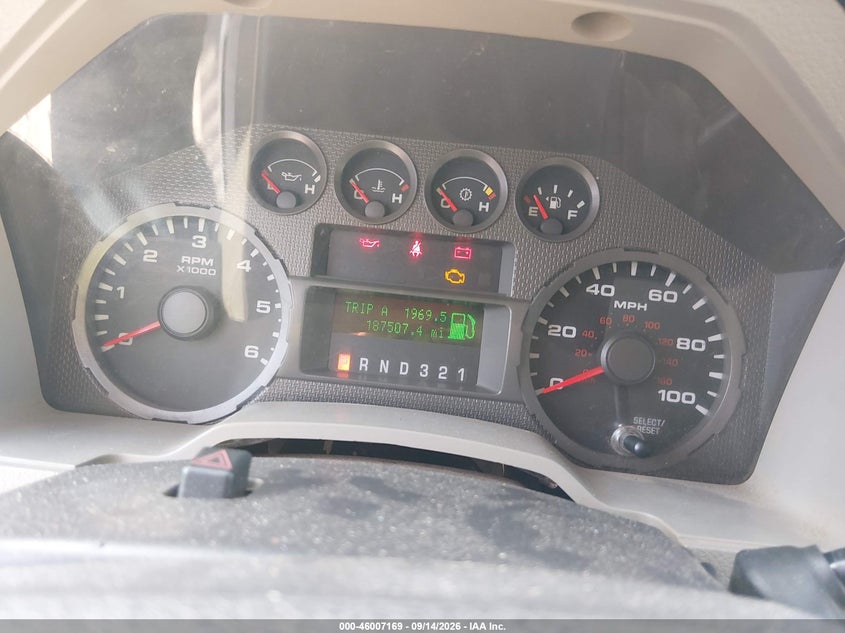 2010 FORD F-250 auction photo 7