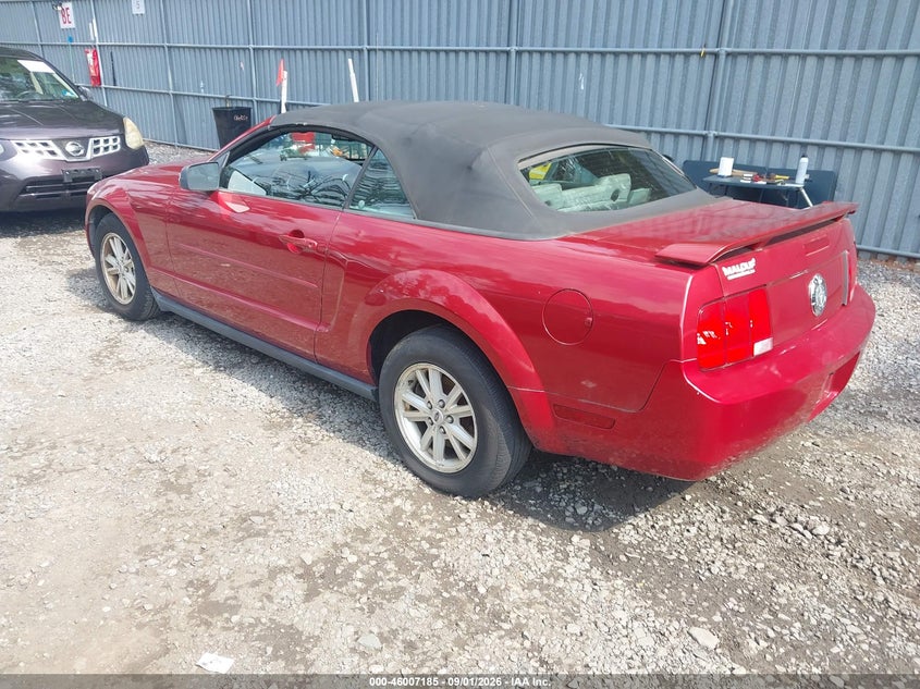 2006 FORD MUSTANG auction photo 3