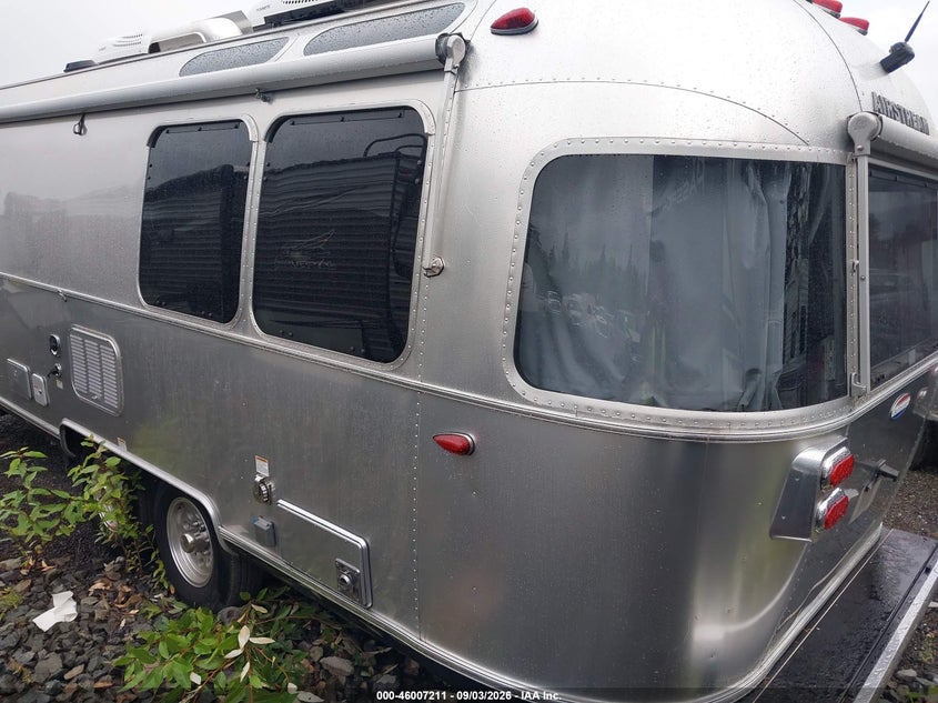 2019 AIRSTREAM OTHER auction photo 3