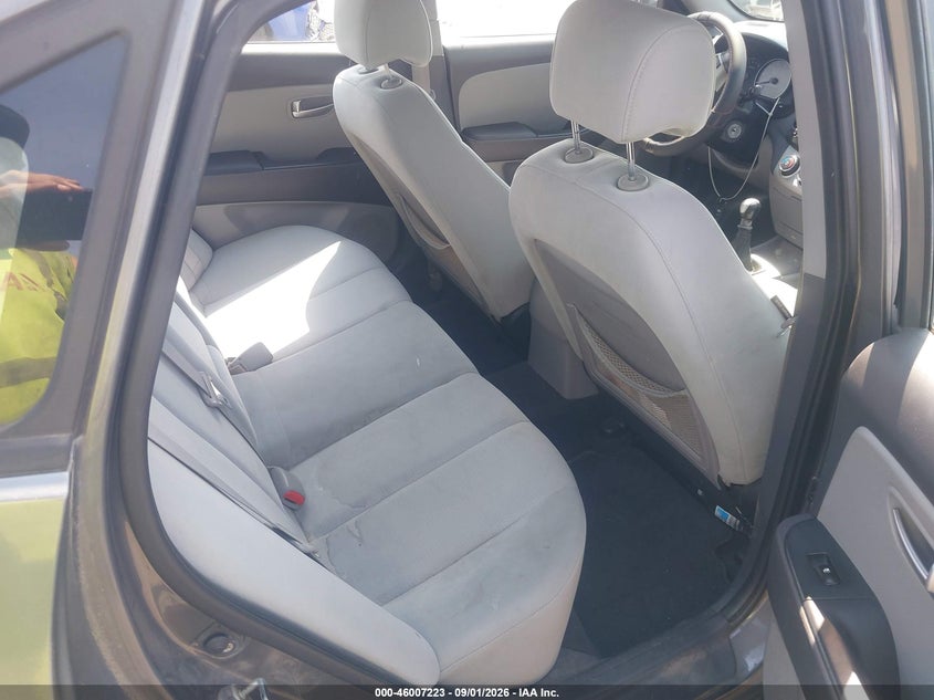 2009 HYUNDAI ELANTRA auction photo 8