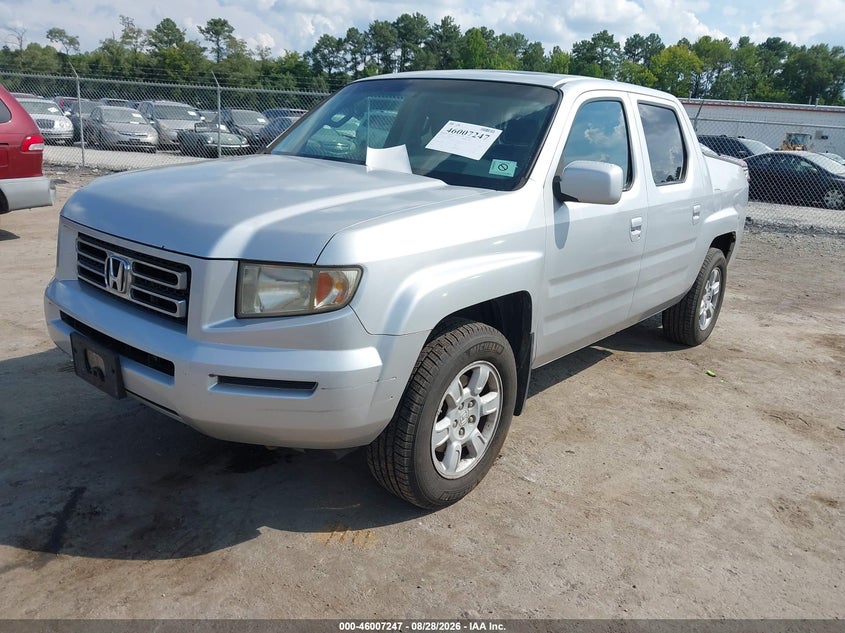 2006 HONDA RIDGELINE auction photo 2
