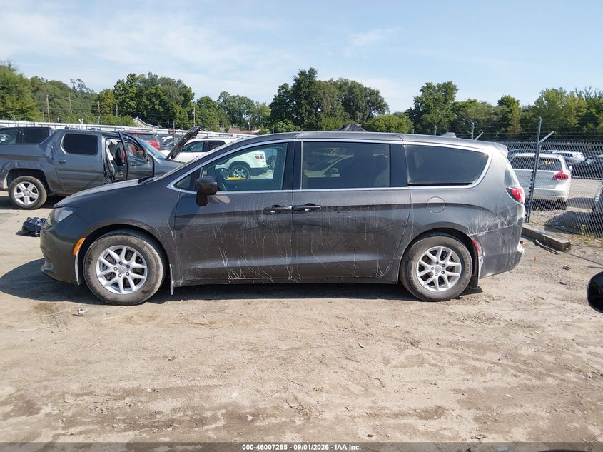 CHRYSLER PACIFICA - zdjęcie 14