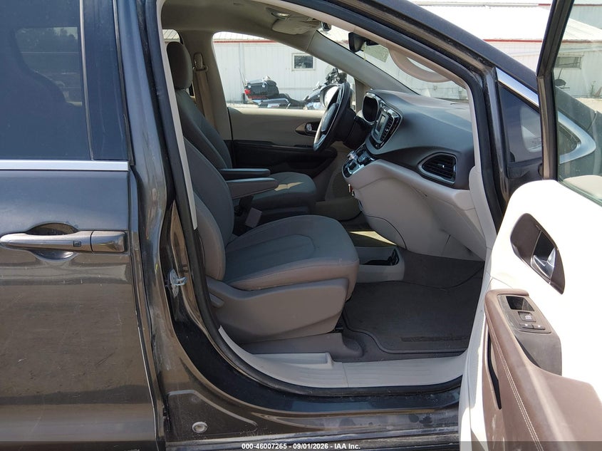 CHRYSLER PACIFICA - zdjęcie 5