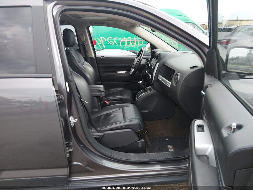 2017 JEEP COMPASS auction photo 5