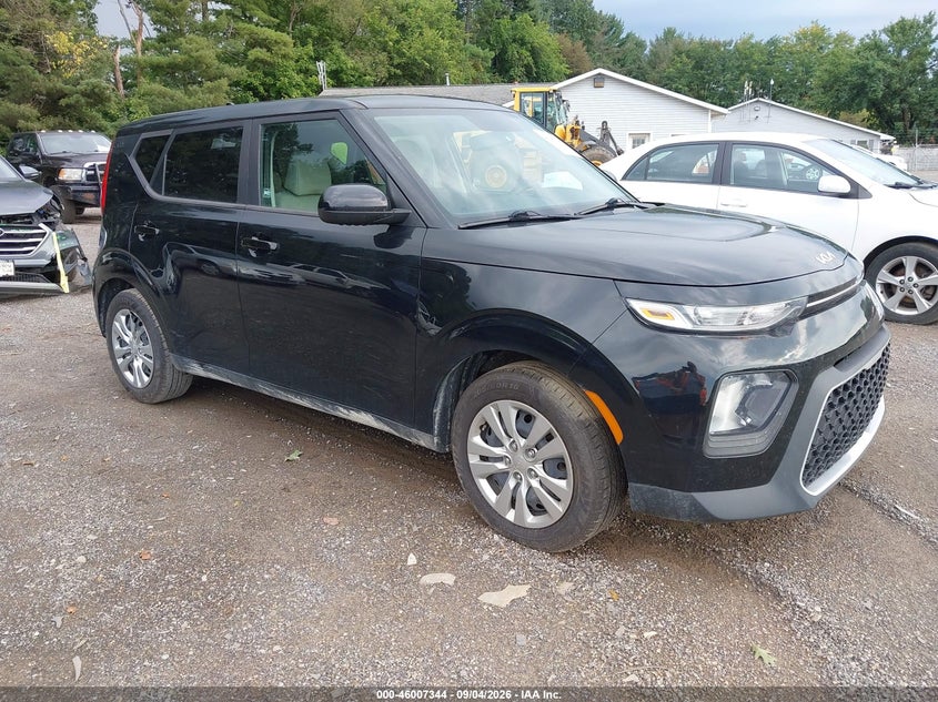 2022 KIA SOUL auction photo 1
