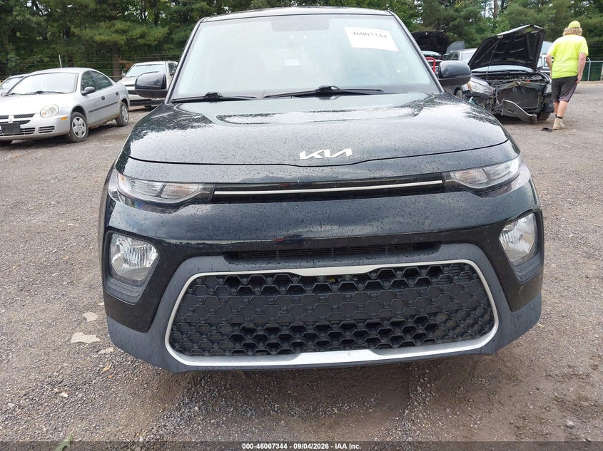 2022 KIA SOUL auction photo 6