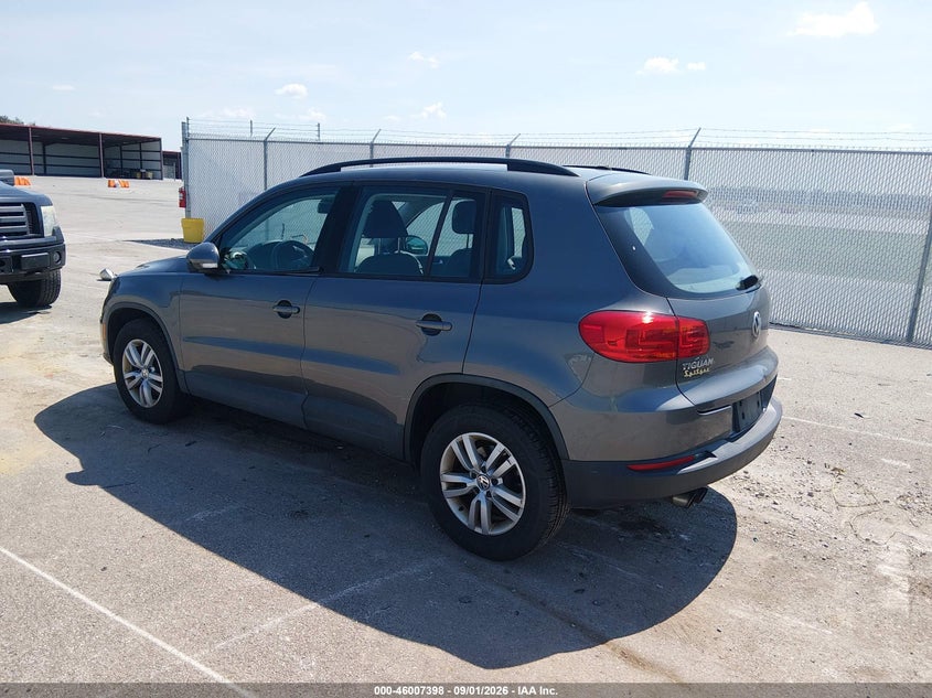 2016 VOLKSWAGEN TIGUAN auction photo 3