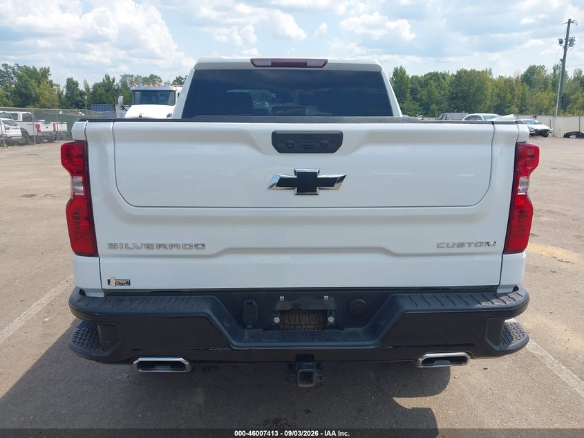 2024 Chevrolet Silverado (VIN: 3GCUDCED7RG121233)