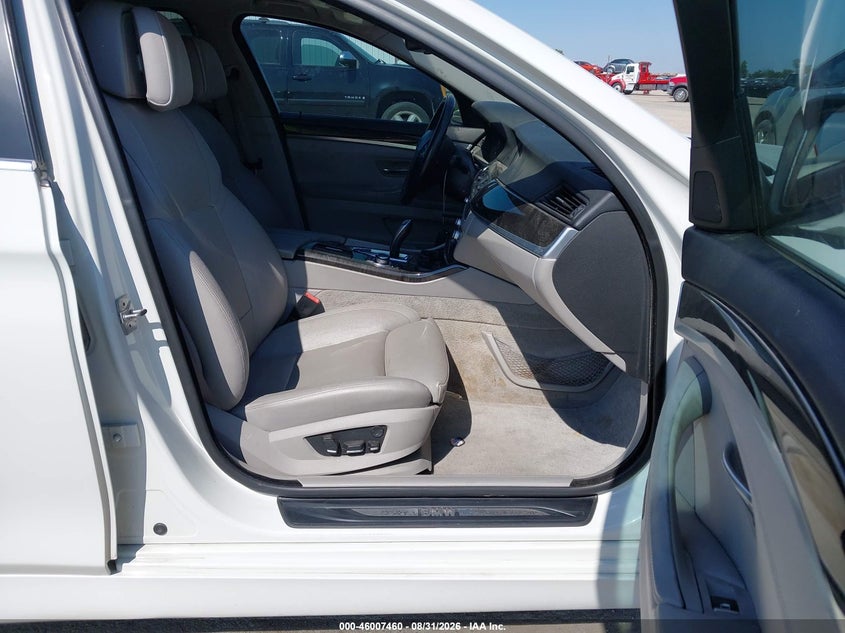 2011 BMW 535I auction photo 5