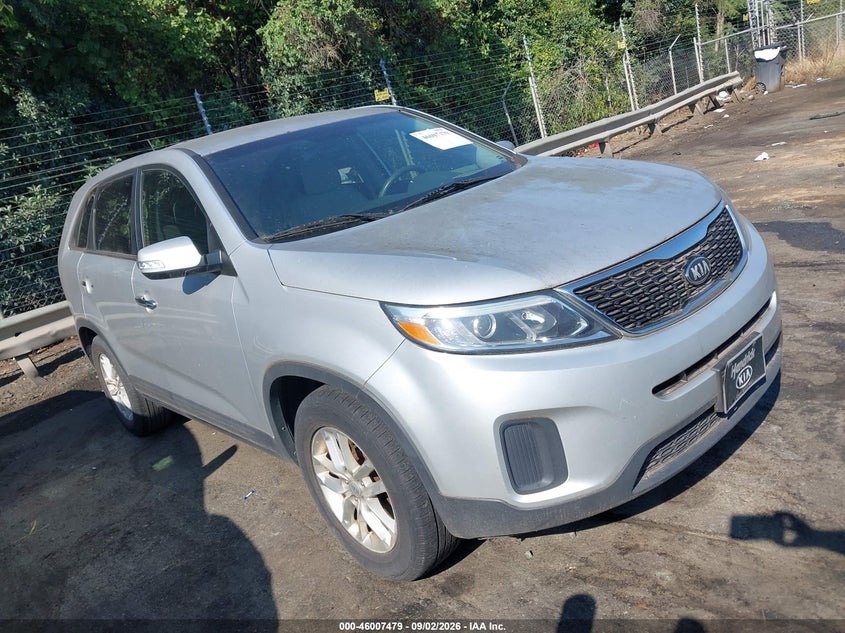 2014 KIA SORENTO auction photo 1