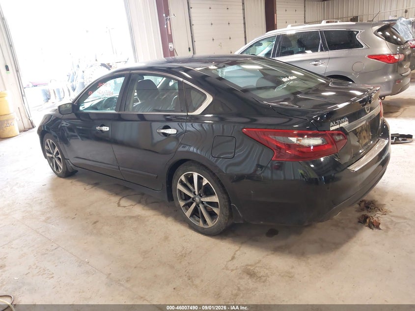 2017 NISSAN ALTIMA auction photo 3