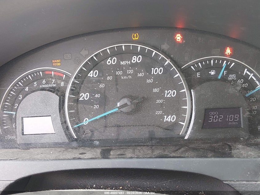 2014 TOYOTA CAMRY auction photo 7