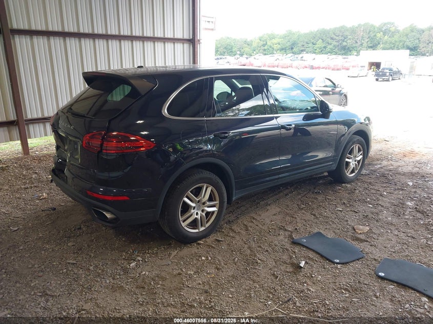 Vin: wp1aa2a26jka06726, lot: 46506933, porsche cayenne 20184