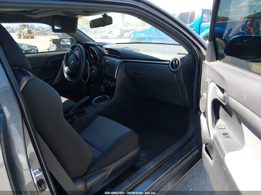 2014 SCION TC auction photo 5