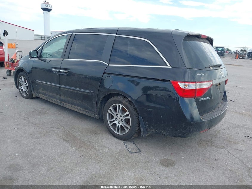 2011 HONDA ODYSSEY auction photo 3