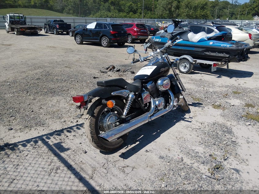 2005 HONDA VT750 — zdjęcie 4