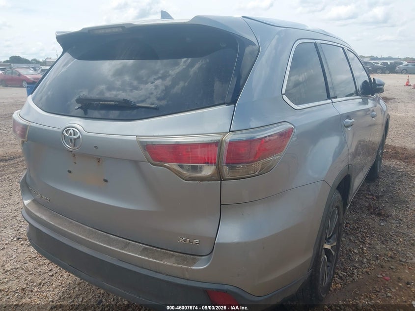 TOYOTA HIGHLANDER - zdjęcie 4