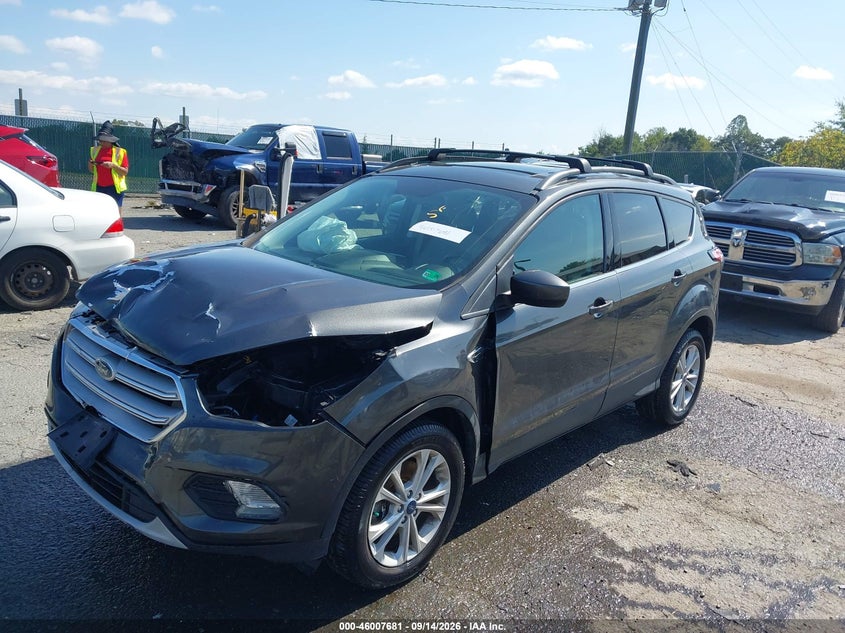 Vin: 1fmcu9gd1jud47681, lot: 46507057, ford escape se 20182