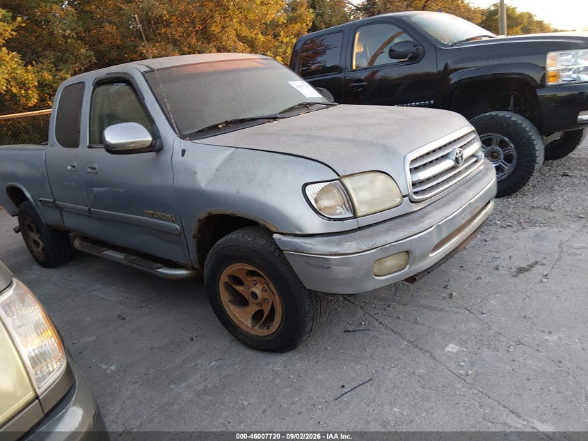 2002 TOYOTA TUNDRA SR5 V8