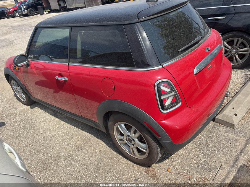 2013 MINI HARDTOP auction photo 3