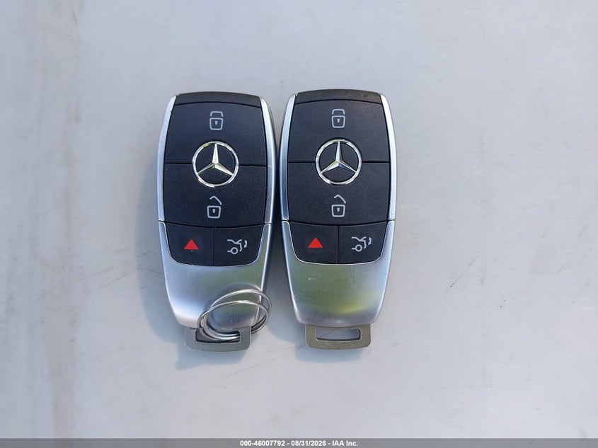 MERCEDES-BENZ CLA 250 - zdjęcie 11