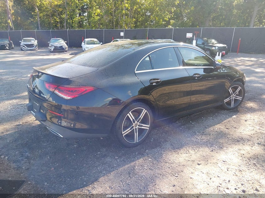 MERCEDES-BENZ CLA 250 - zdjęcie 4