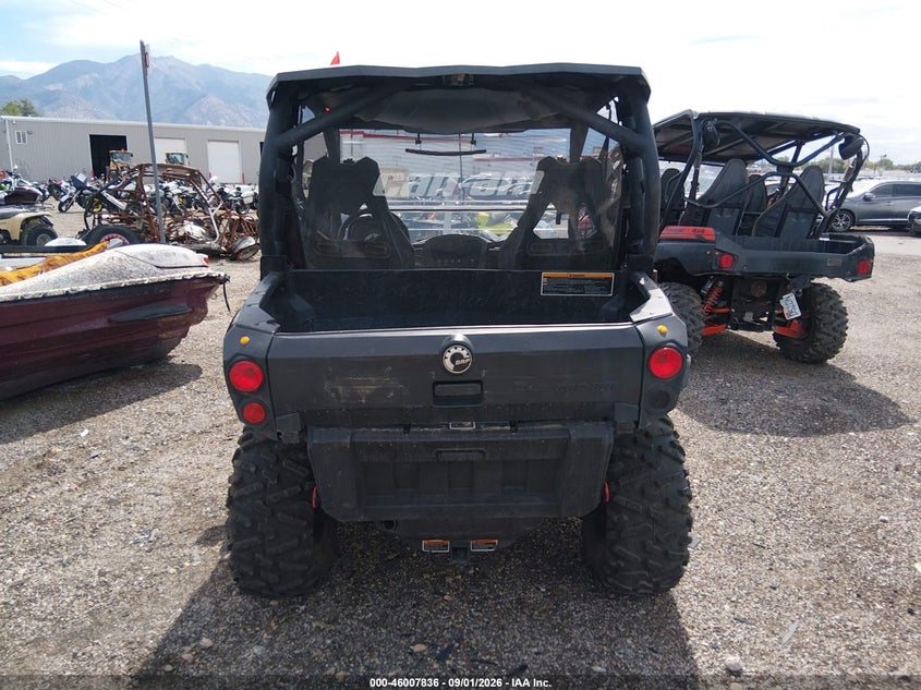 CAN-AM COMMANDER 2017