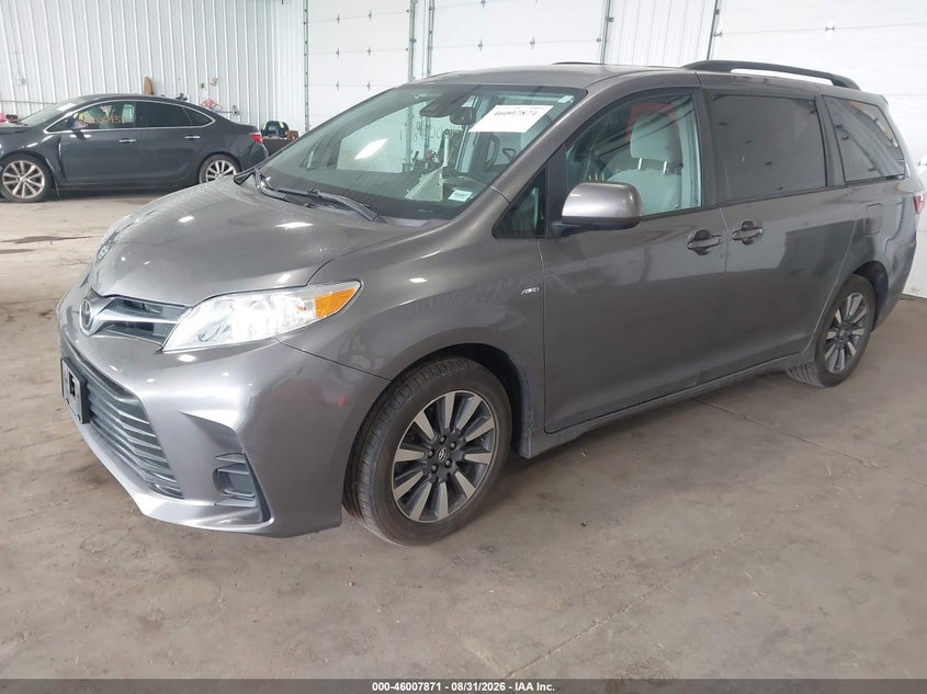 2018 Toyota Sienna, Удар сзади, IAAI, VIN 5TDJZ3DCXJS208689 — фото 2