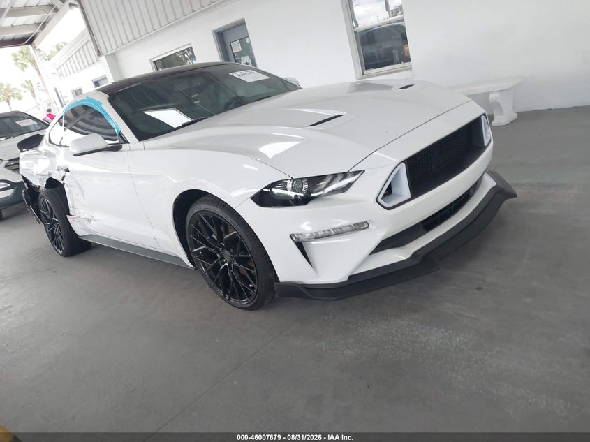 FORD MUSTANG - zdjęcie 1