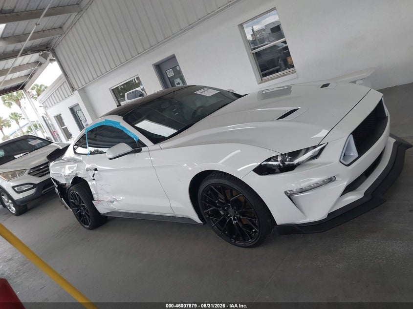 FORD MUSTANG - zdjęcie 13