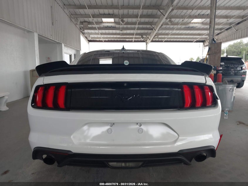 FORD MUSTANG - zdjęcie 16