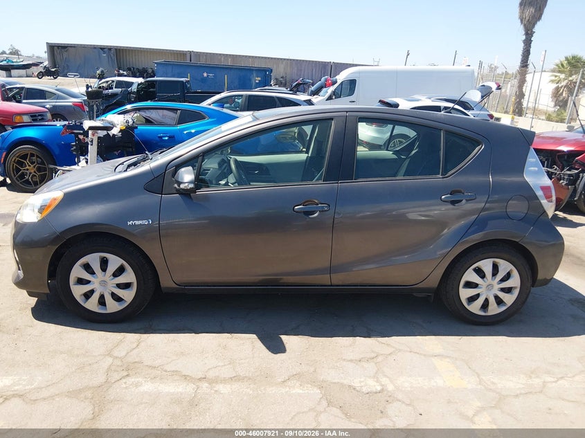 TOYOTA PRIUS C 2014 VIN JTDKDTB37E1574523