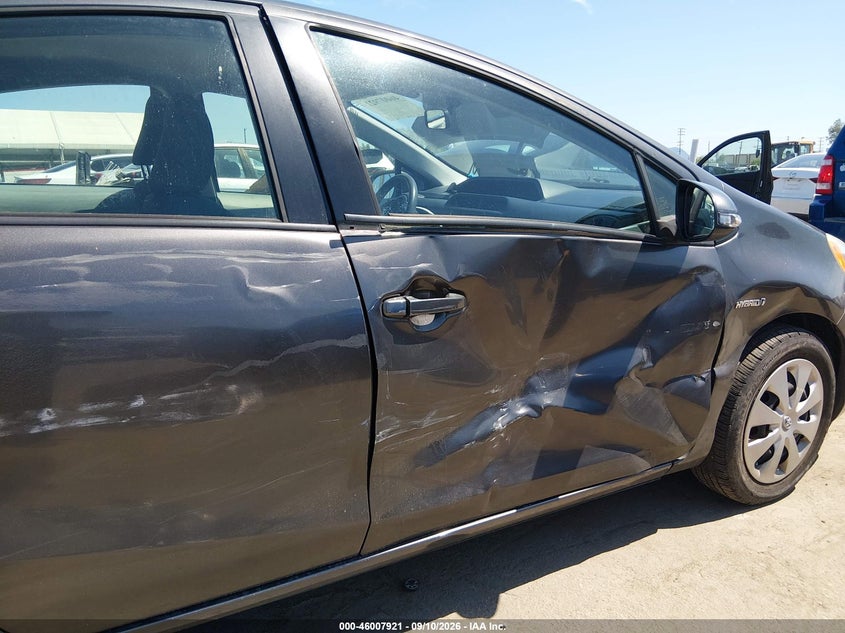 TOYOTA PRIUS C 2014 VIN JTDKDTB37E1574523