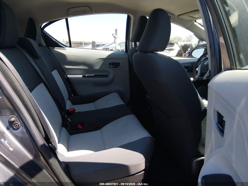 TOYOTA PRIUS C 2014 VIN JTDKDTB37E1574523