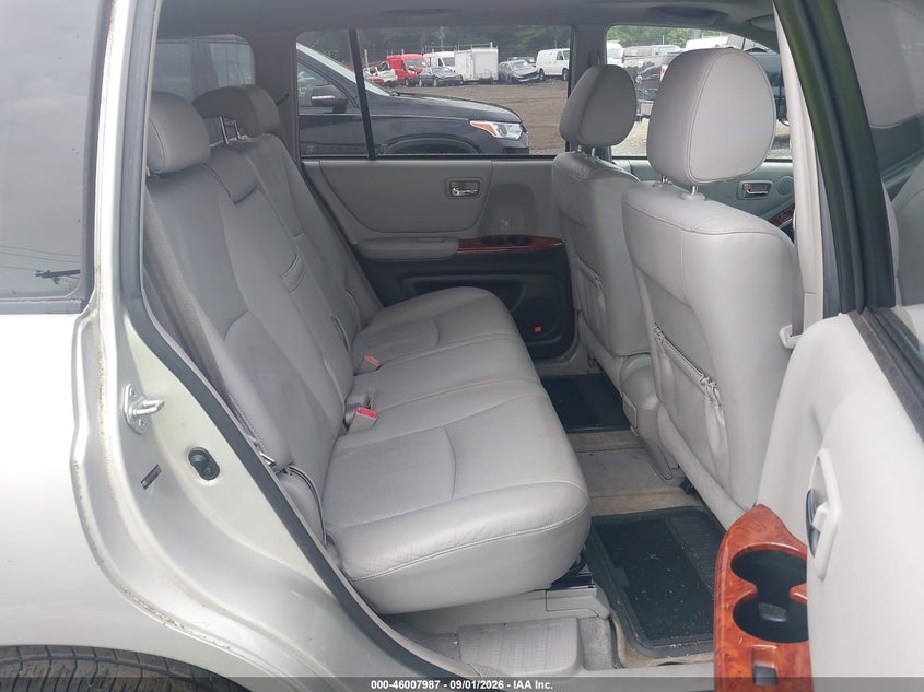 2006 TOYOTA HIGHLANDER auction photo 8