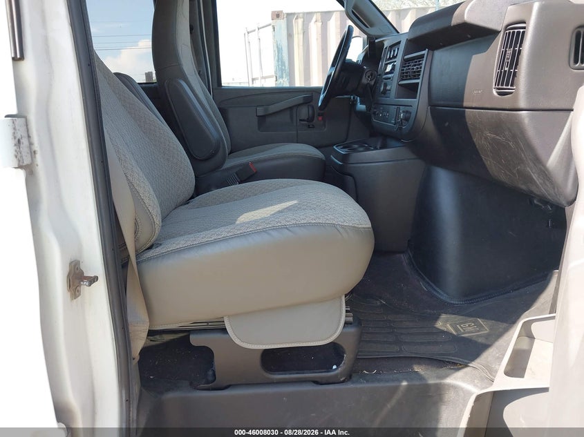 2020 CHEVROLET EXPRESS PASSENGER auction photo 5