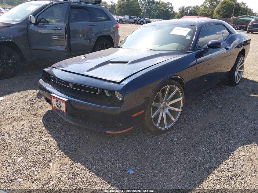 DODGE CHALLENGER - zdjęcie 2