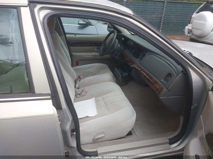 2007 MERCURY GRAND MARQUIS auction photo 5