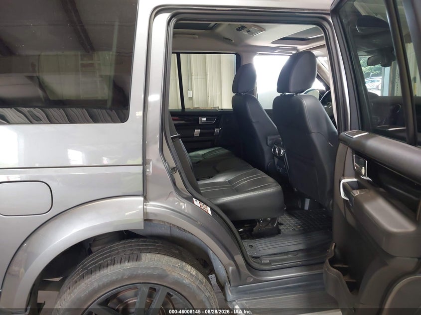 2016 LAND ROVER LR4 auction photo 8