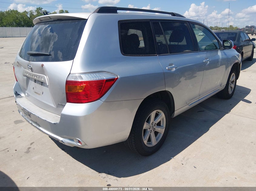 2010 TOYOTA HIGHLANDER auction photo 4