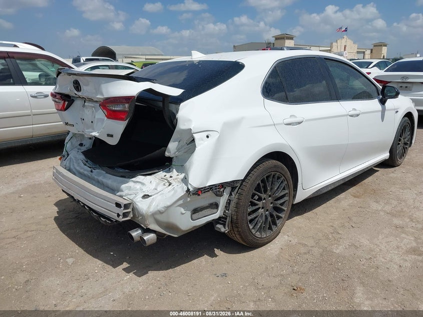 TOYOTA CAMRY - zdjęcie 4